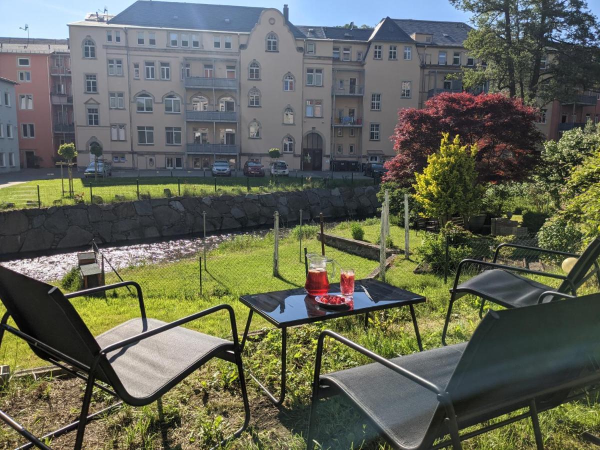 Ferienwohnung Urlaubstraum mit Pool, Terrasse&Fluss im Garten - UT Sebnitz Exterior foto
