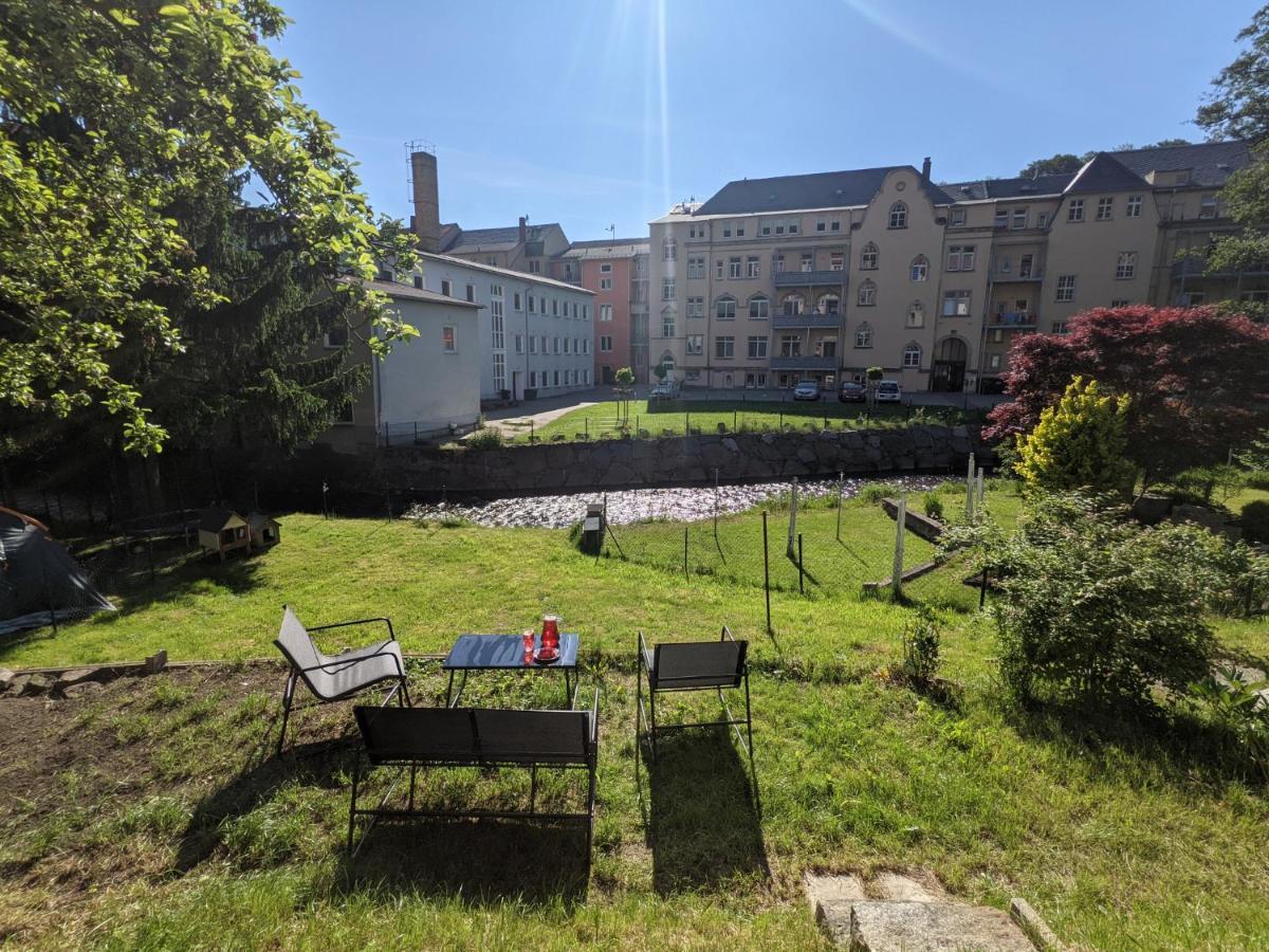 Ferienwohnung Urlaubstraum mit Pool, Terrasse&Fluss im Garten - UT Sebnitz Exterior foto